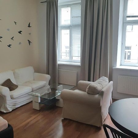 Beutiful Apartment Near The Center Wien Exteriör bild