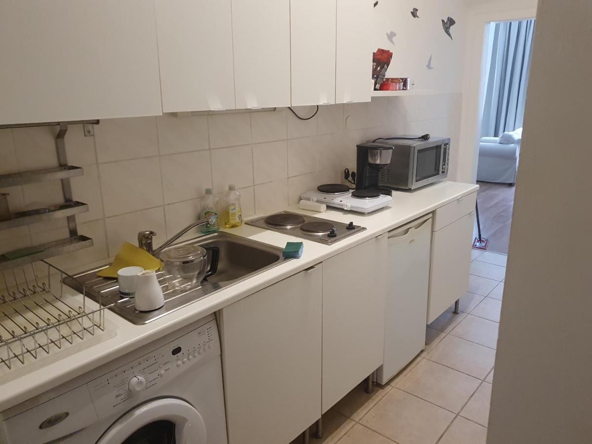 Beutiful Apartment Near The Center Wien Exteriör bild